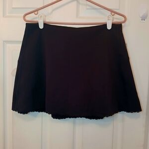EUC Lululemon Skort Women's Size L Black Athleisure Tennis Skort